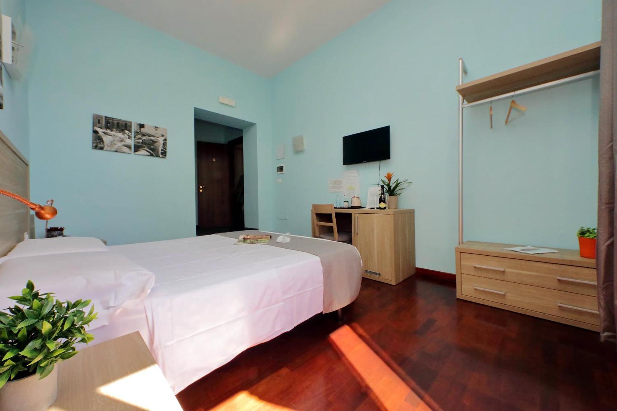 Quo Vadis Inn Roma Esterno foto